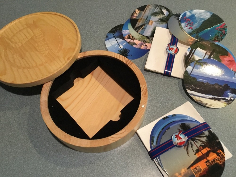 CARNIVAL CRUISE LINE  VIPF CLUB 20 coasters set in wooden round box new