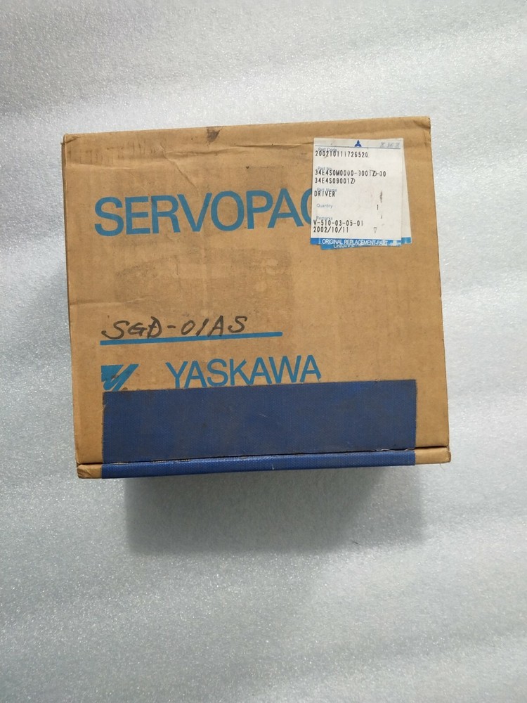 New Original Yaskawa Ac Servo Driver SGD-01AS SGD01AS DHL