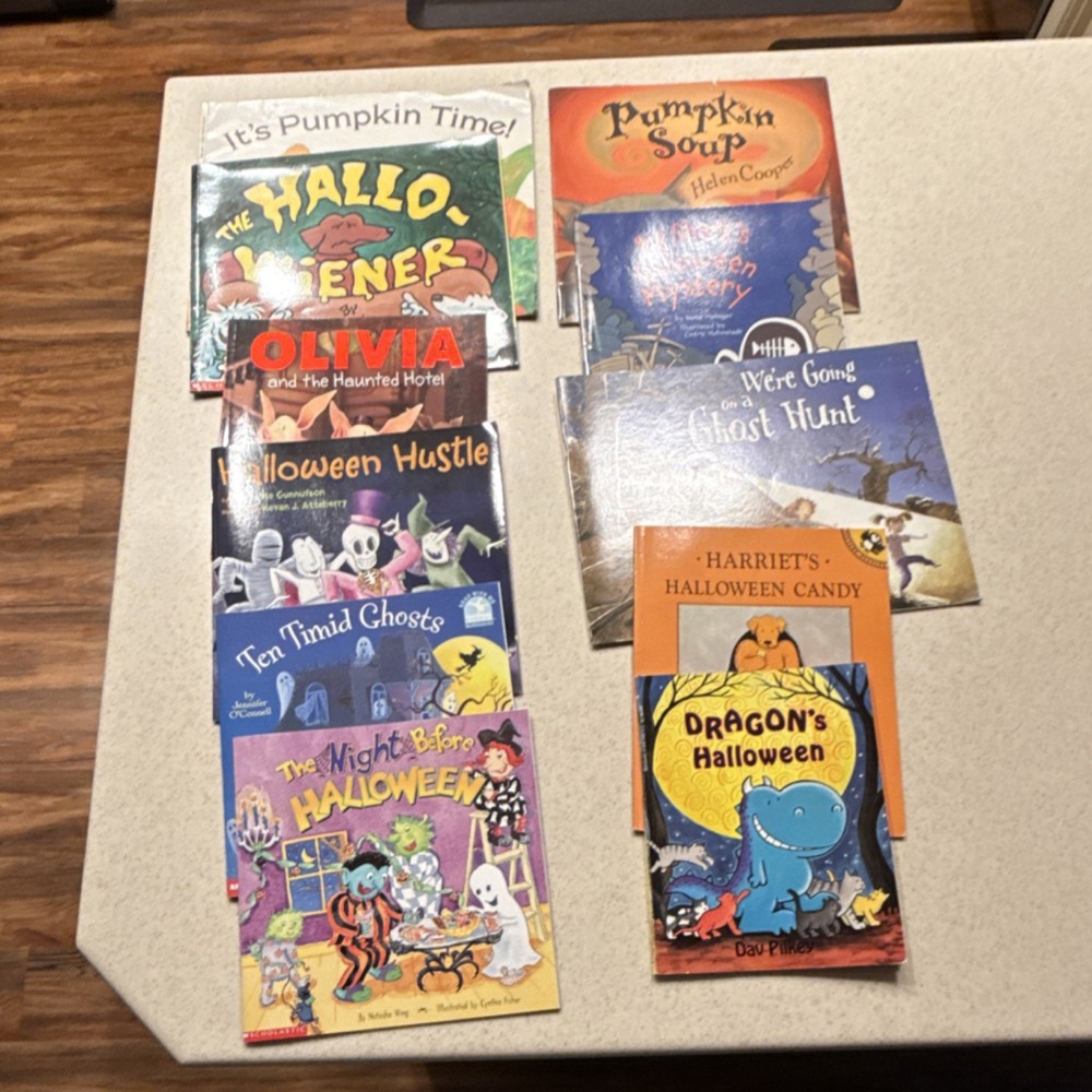 Halloween Illustrated Children's Picture Books Lot, Paperback, Ages 4-8 11 books