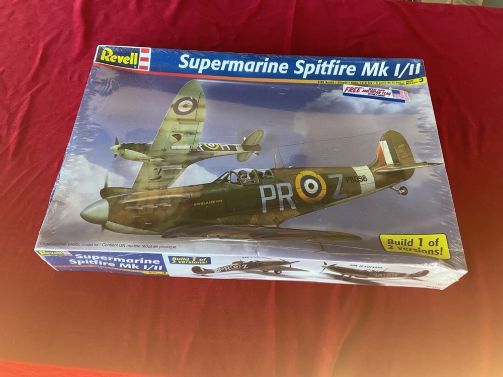 Revell Supermarine Spitfire MK I/II 1/32 FACTORY SEALED.