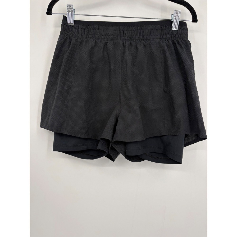 Mountain Hardwear Black Textured Athletic Shorts with Built-in Liner Womens S