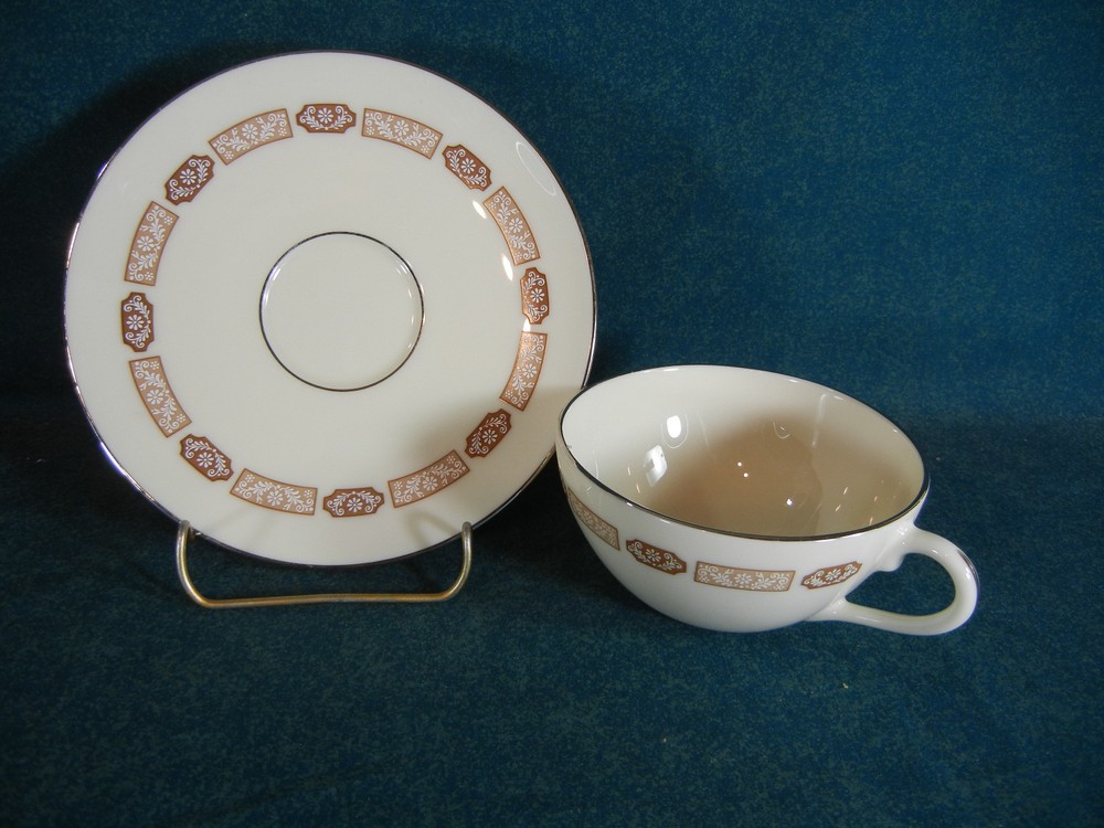 Lenox Shalimar F506 Cup and Saucer Set(s)