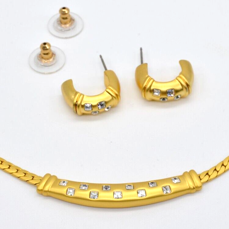 Mary Kay Marissima Gold Tone Necklace Earrings Set NWT A109 Christmas Jewelry