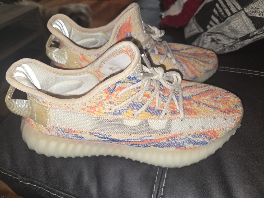 adidas Yeezy Boost 350 V2 MX oat Low Top Knit Men's Athletic Sneaker