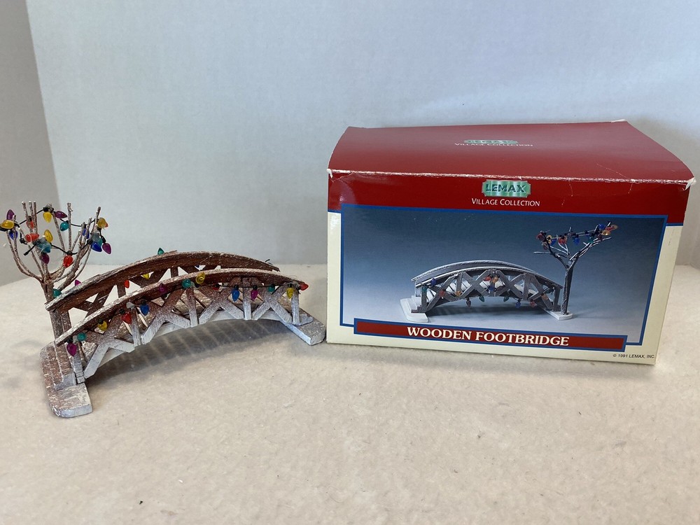 Lemax Dickensvale Village Wooden Footbridge with Tree Lights 24035 Original Box