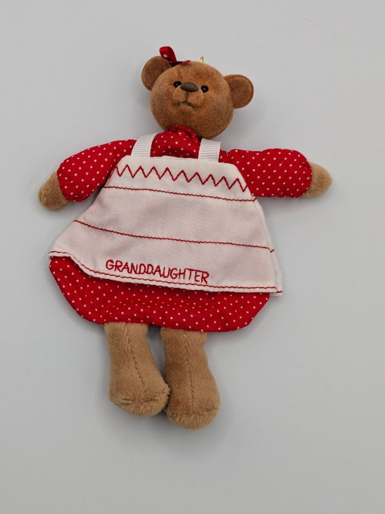 Hallmark Keepsake Granddaughter 2002 Vintage Christmas Ornament