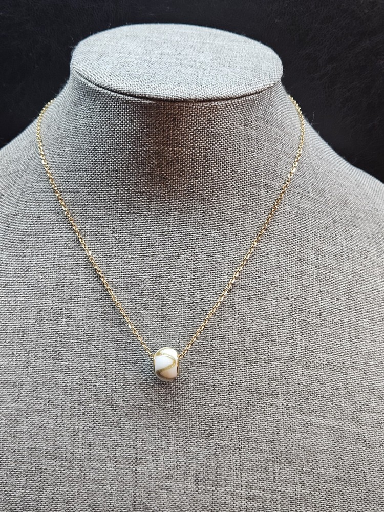 New! Unused Gold Tone Glass Round Pendant Choker Necklace 16.5