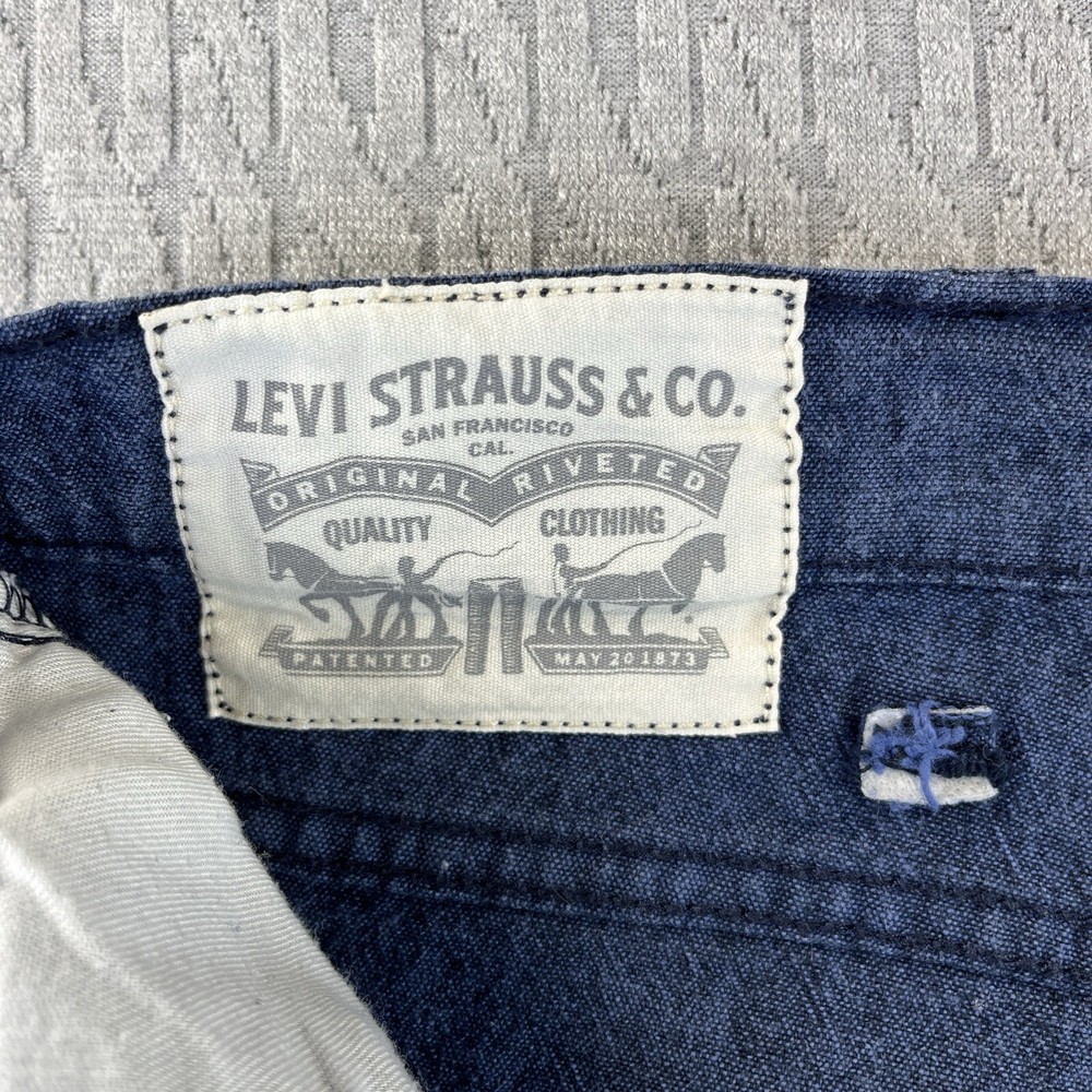 Levi’s stretch mens size (38x32) relaxed fit navy blue non-denim