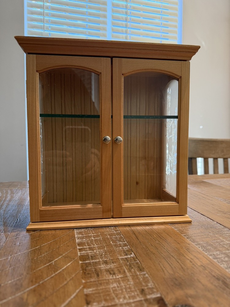 Small Wood & Frosted Glass Display Cabinet Tabletop Wall Hanging w/Shelf 10.5