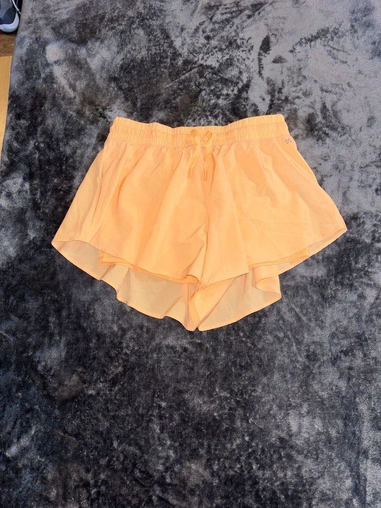 DSG Girls' Peach Flutter Short Mid-Rise Running Shorts