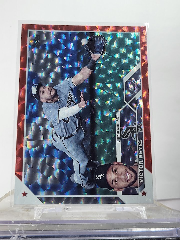 2023 Topps Series 2 Victor Reyes 631 Chicago White Sox Red Ice Parallel /199