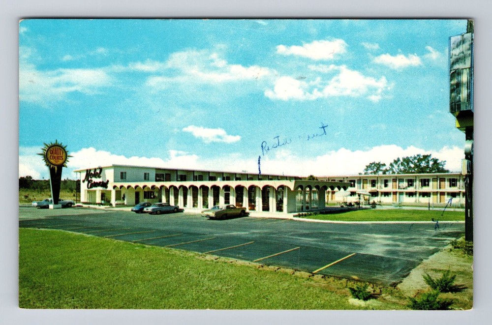Dothan AL-Alabama Carousel Motel & Restaurant Advertising Vintage c1966 Postcard