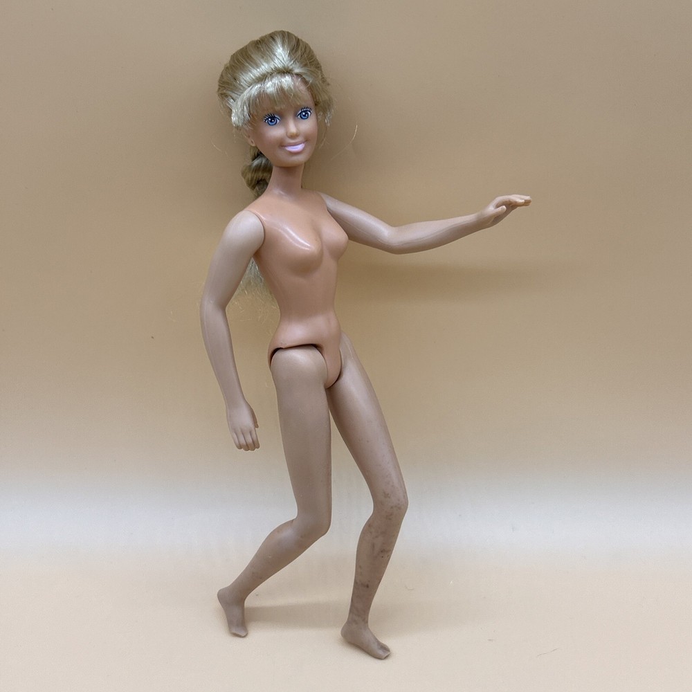 Hasbro Maxie Slumber Party Doll 8201 Vintage 1980's Nude For OOAK