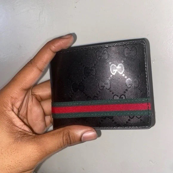 Gucci Black Bifold Wallet Logo Stripe Men's Designer Accessory