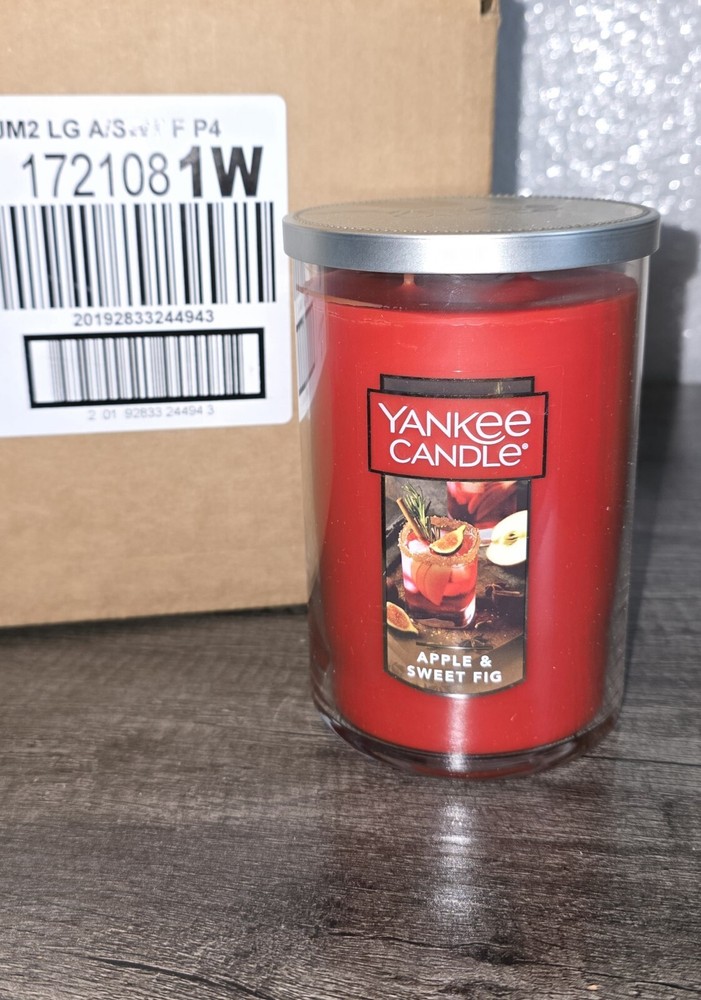 Yankee Candle Apple & Sweet Fig 22oz Winter Holiday Scented Jar Candle