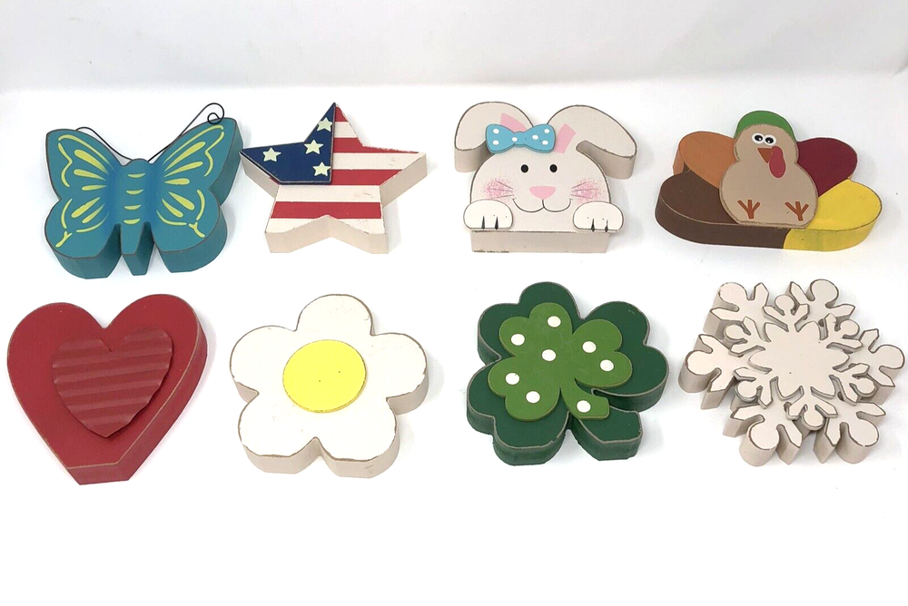 Holiday Wood Shelf Sitters Set for Thanksgiving Easter Valentines Decor-image
