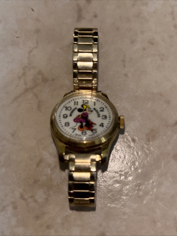 Vintage Bradley Disney Minnie Mouse Swiss Made Wrist Watch Pink Band Working