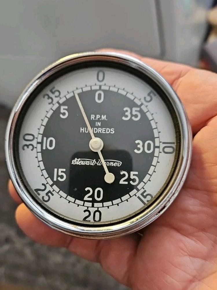 Vintage Stewart Warner Hand Tachometer 0 - 35 RPM In Hundreds Analog Silver