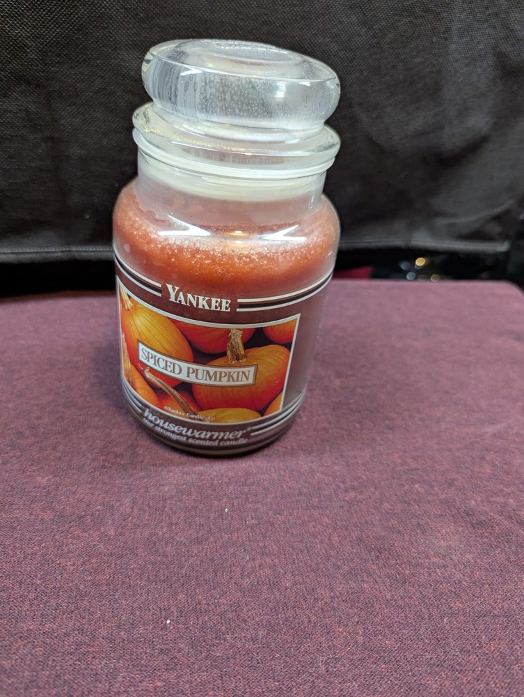 Yankee Candle 22oz Spiced Pumpkin Large Jar Black Band Rare Brand New HTF