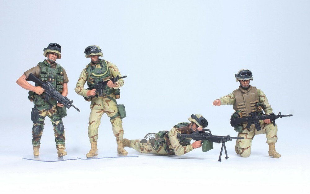 PreSale ProPainted 1:35 Set US Marines USMC Infantry 04 figures, Iraq 2003-image