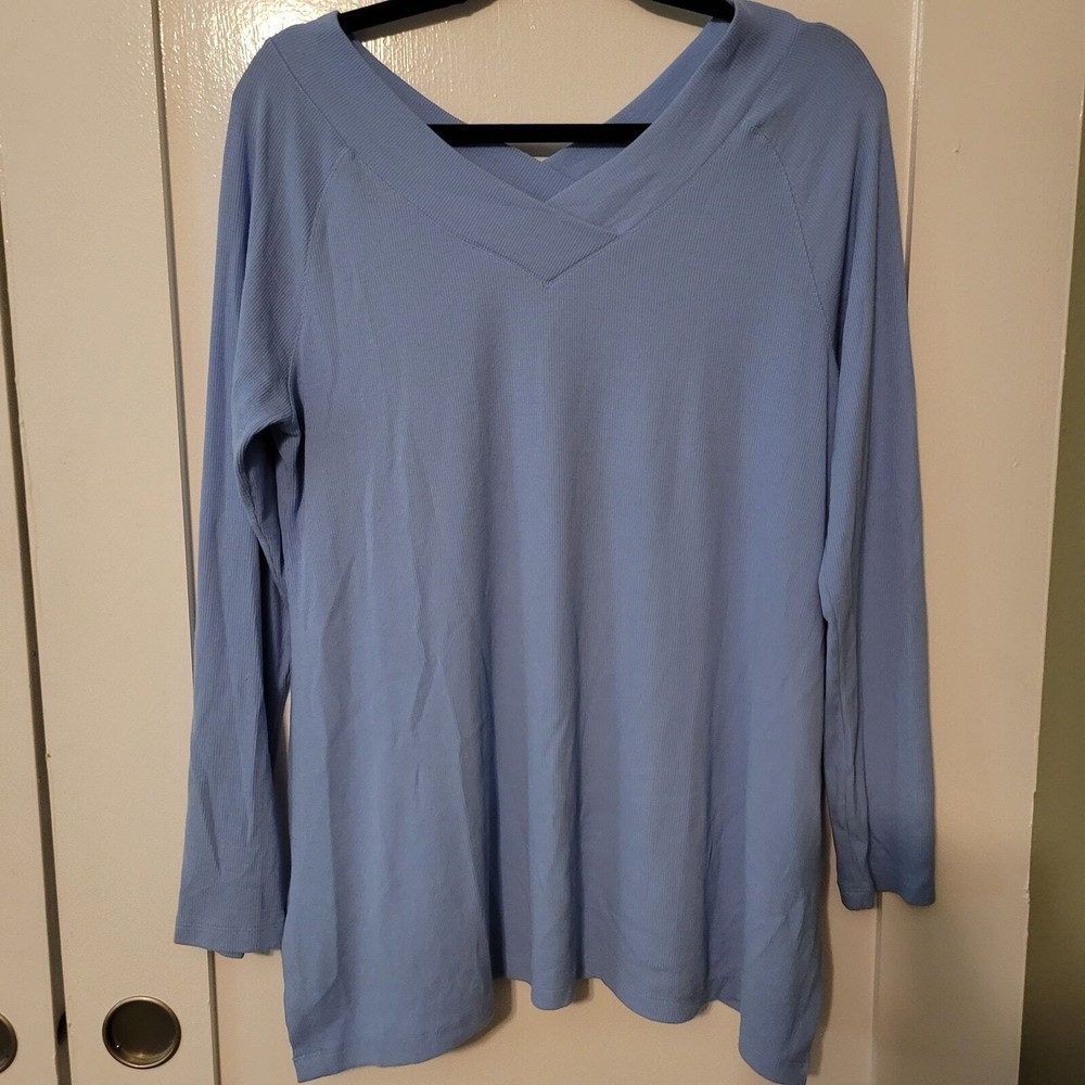 Soft Surroundings Size M Light Blue Vertically Ribbed Sweater Cozy Essential
