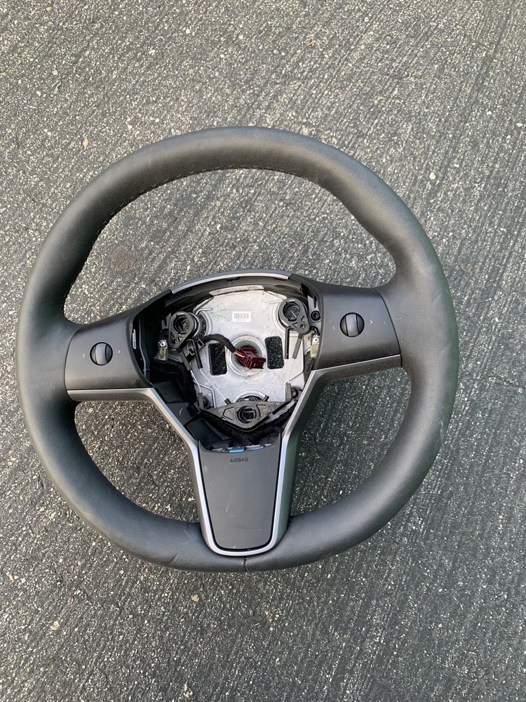 OEM 2017-2023 Tesla Model 3 Y Steering Wheel Leather Heated 1490214-00-B