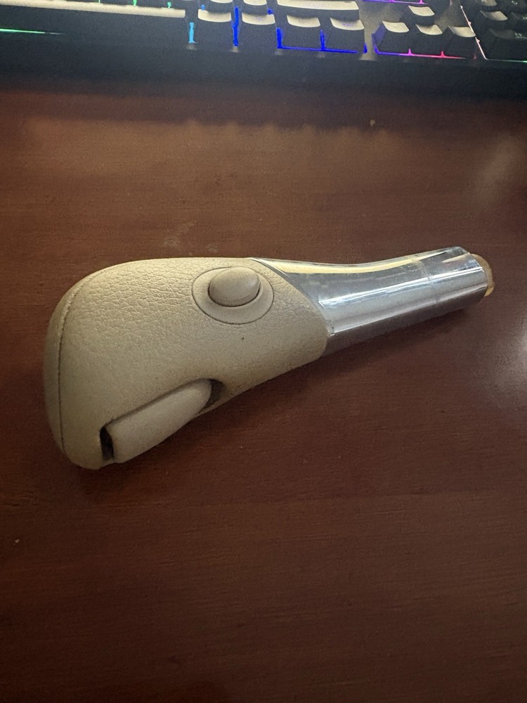 2013-2018 NISSAN SENTRA GEAR TRANSMISSION AUTOMATIC SELECTOR SHIFT KNOB TAN