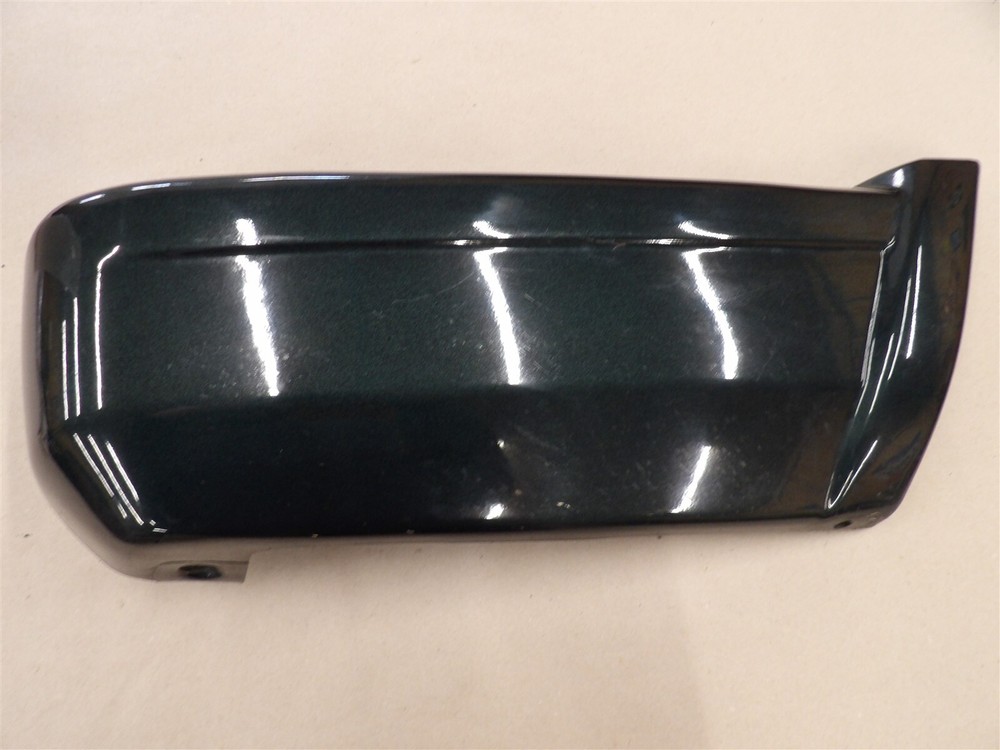 RH PASSENGER Rear Bumper End Caps JEEP XJ Cherokee 1997-2001 PG8 Forest Green