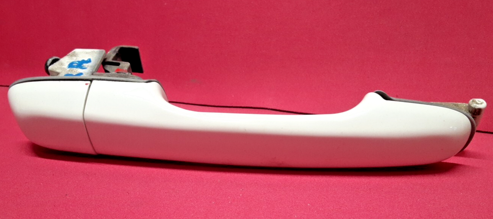 1998-1999 Volvo S70 V70 Right Rear Outer Passenger Door Handle 189 Polar White