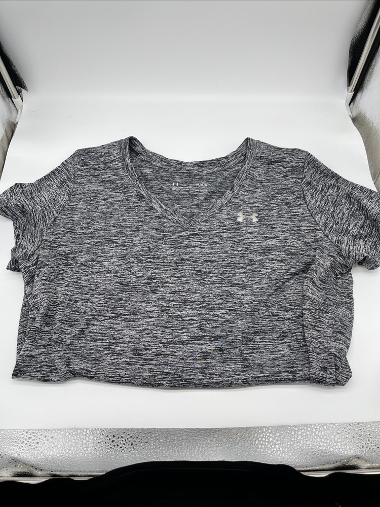 Under Armour Heatgear Shirt Womens Size Large Loose Fit V Neck Short Sleeve