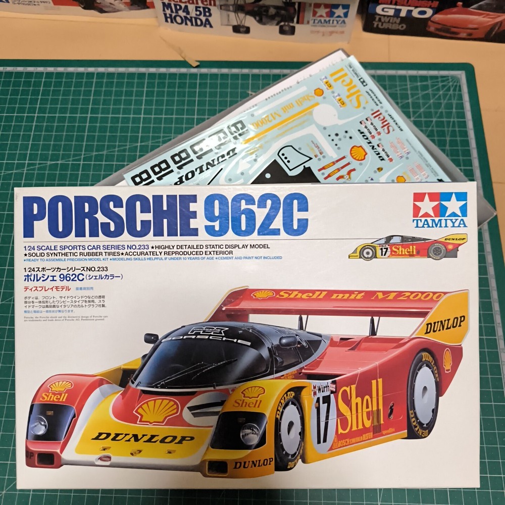 Tamiya 1/24 Porsche 962C Sports Car Series No.233