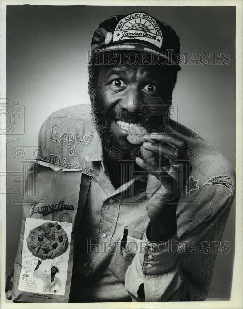 1982 Press Photo Famous Amos: He lets the chips fall, chocolate chip cookie king