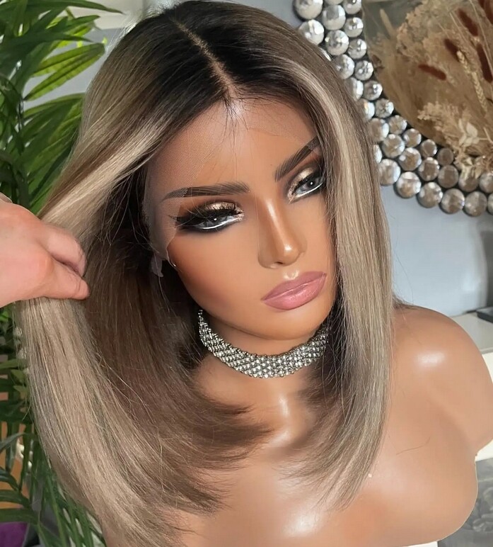 Highlight Blonde 100% Human Hair Wigs Straight 13x4 Lace Front Wig