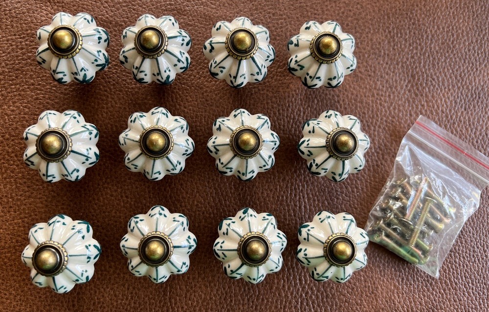 Seimneire 12pcs Ivory & Dark Green Ceramic Retro Pumpkin Cabinet Dresser Knobs