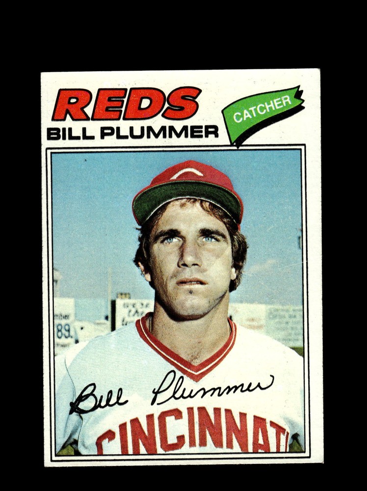 1975 Topps #239 Bill Plummer Cincinnati Reds Card in Excellent Condition