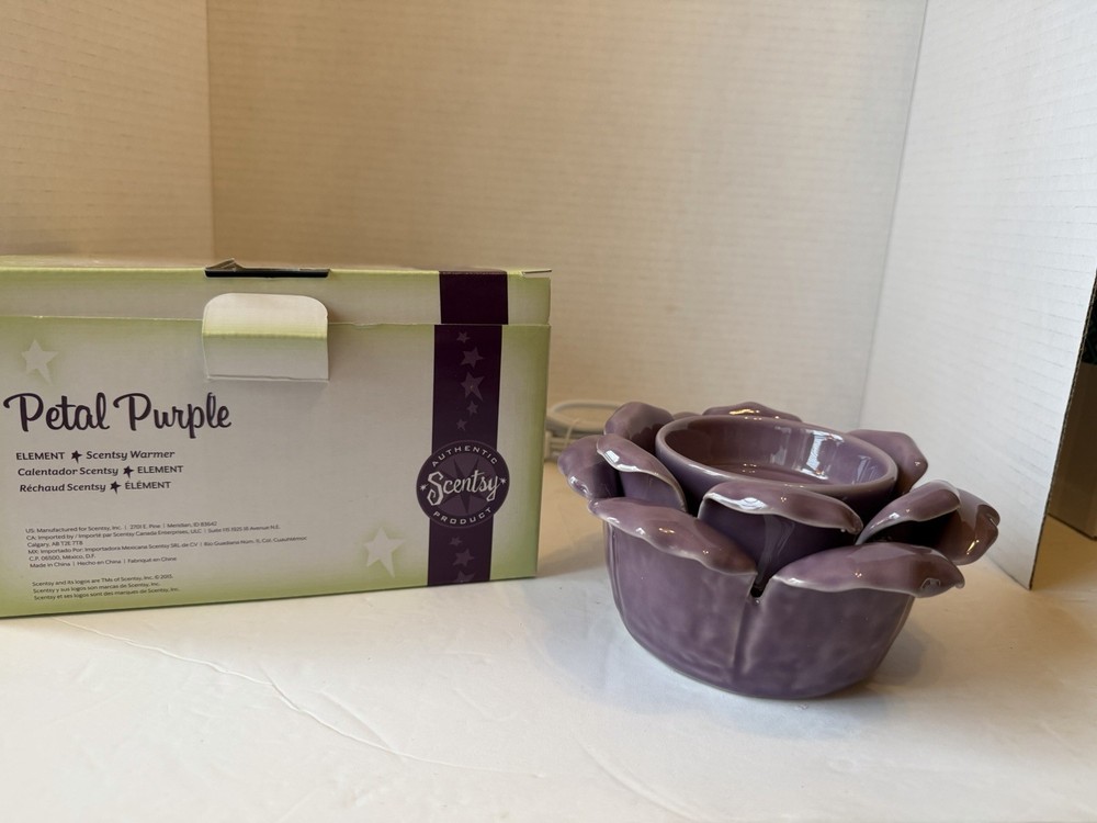 Scentsy Full Size Wax Warmer Petal Purple Element New Never Used Original  Box