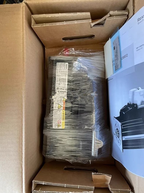 Rexroth New Servo motor R911337452 KSM02.1B-041C-42N-M1-HP0-ET-NN-D7-NN-FW  UPS