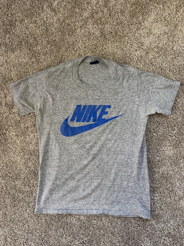 Vintage Nike Swoosh Tee Size M  Blue Tag Made In USA 1984-1988 Excellent