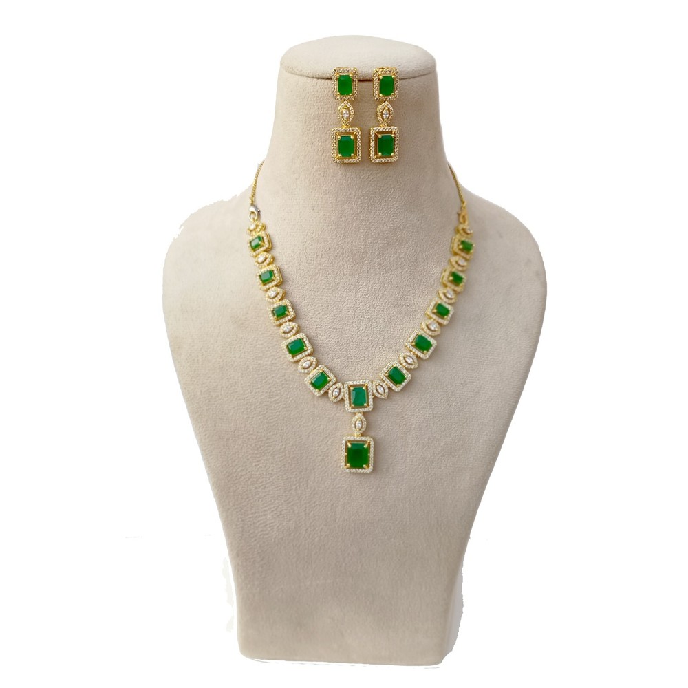 Premium Emerald Necklace jewelry, Gold plated Necklace, South Indian Necklace