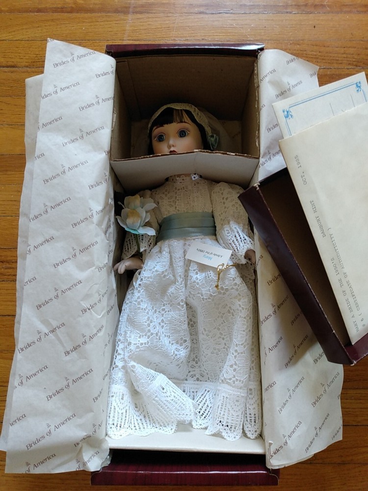 Danbury Mint Brides of America Mary