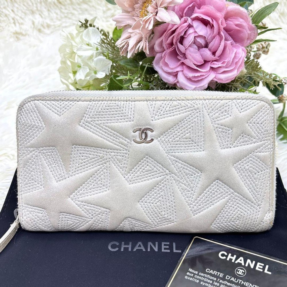 Chanel Star Embossed Lambskin Zip Around Long Wallet Rare Preowned Excellent