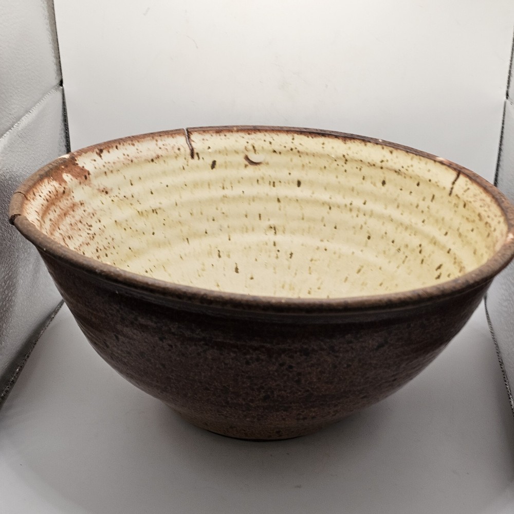 Studio Art Pottery Bowl Primitive Rustic Signed T. Sprowls 76 Vintage Farm