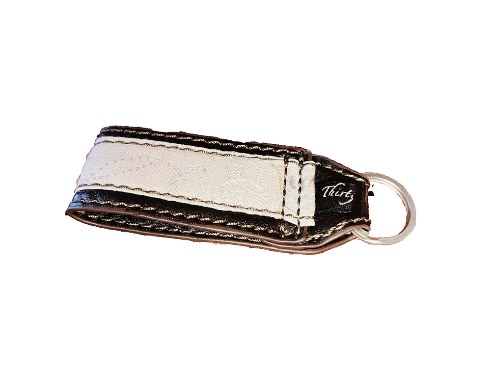 Retired NWOT Hampton Taupe 31 Key Fob Key Ring