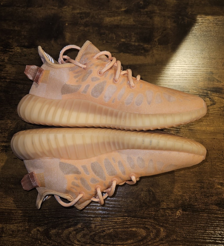 Adidas Yeezy Boost 350 V2 Mono Clay Size 9.5 Men’s