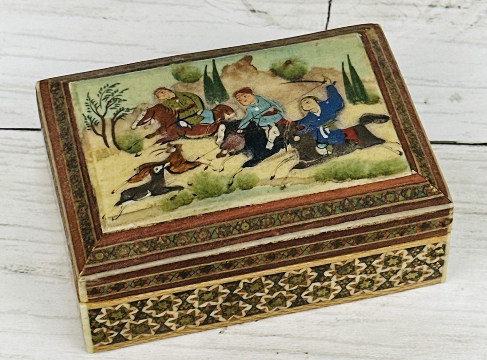 Persian Khatam Wooden Lidded Trinket Box 4