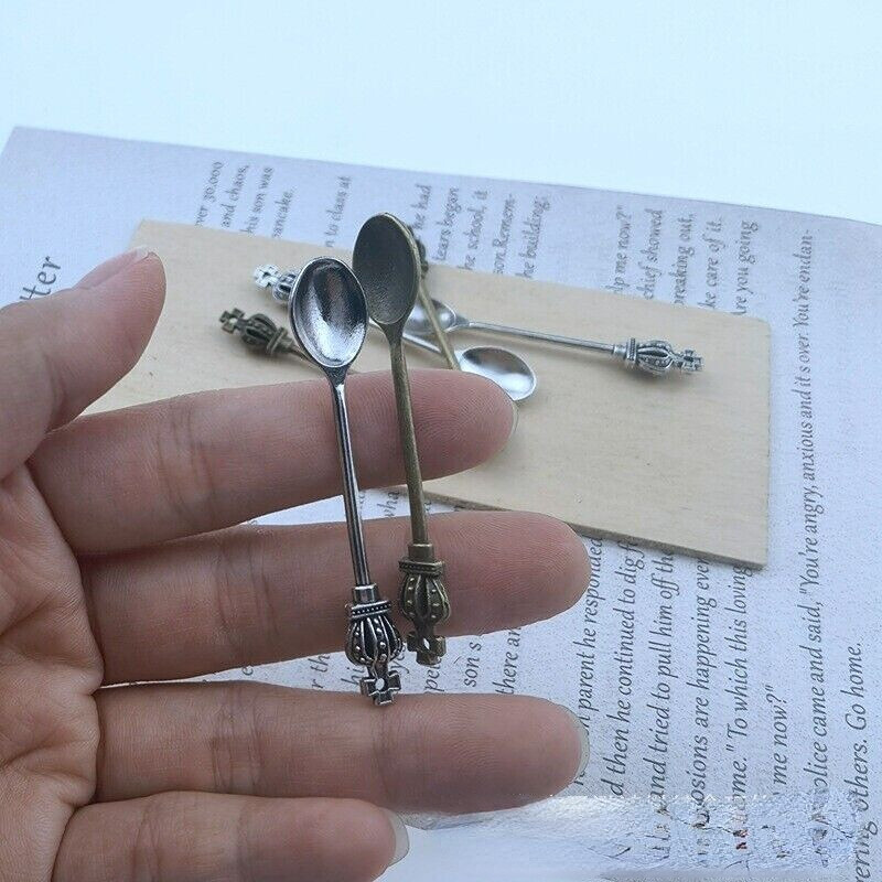 6PC Dollhouse Miniature Vintage Silverware Spoons Kitchen Soldiers 1/6 Scale