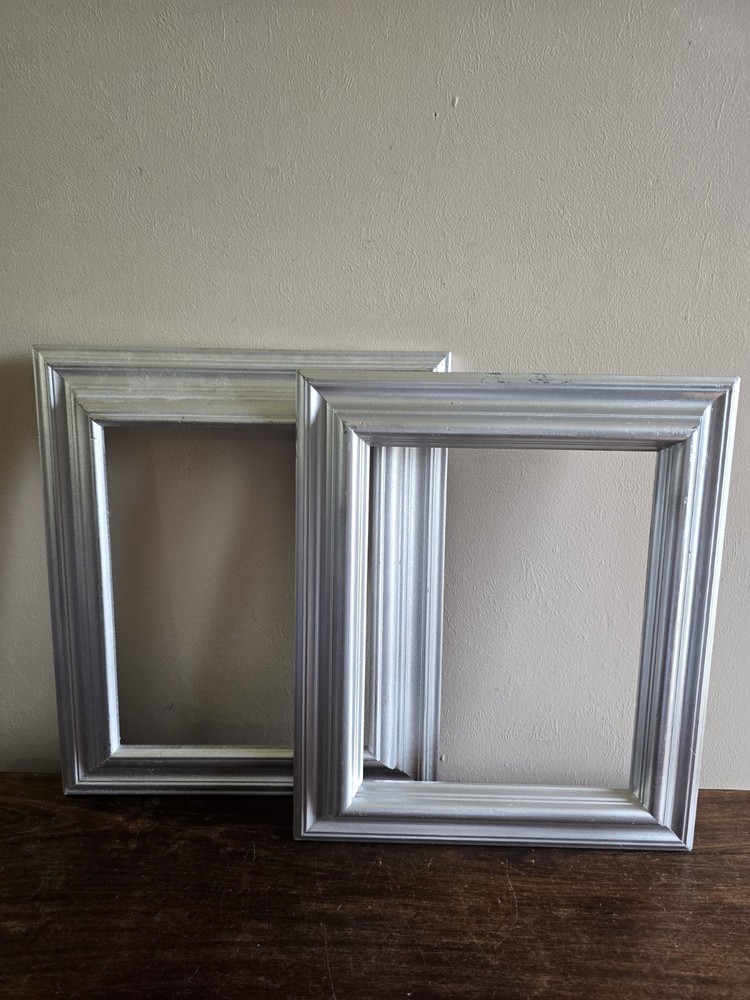 Set Of 3 VTG Ornate Silver Wood Wall Hanging Picture Frames Art Gallery Decor