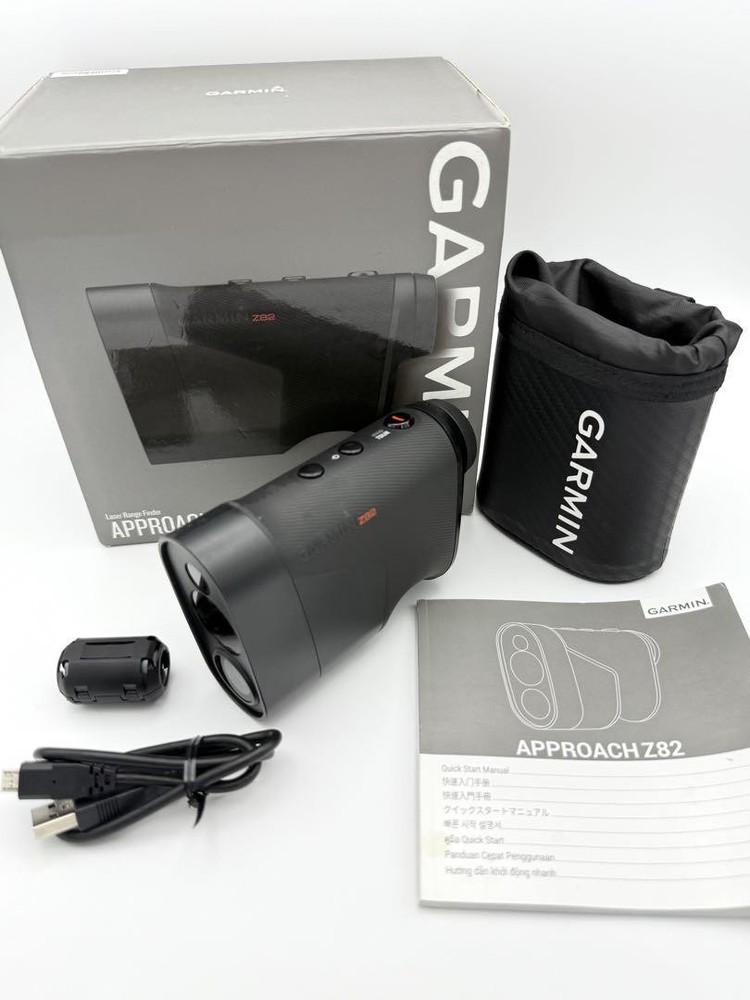 Garmin Approach Z82 Golf Distance Meter