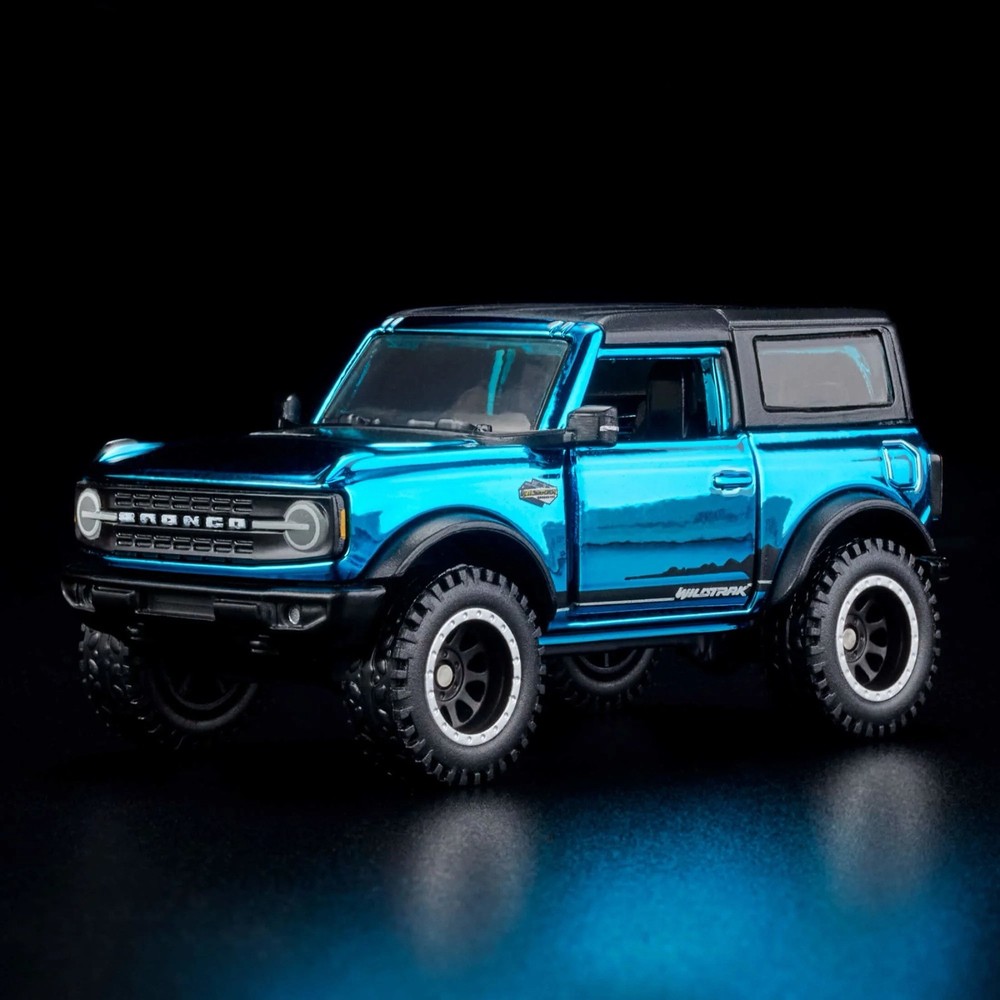 Members Only Hot Wheels RLC Exclusive 2021 Ford Bronco Wildtrak Collector’s Edition-image