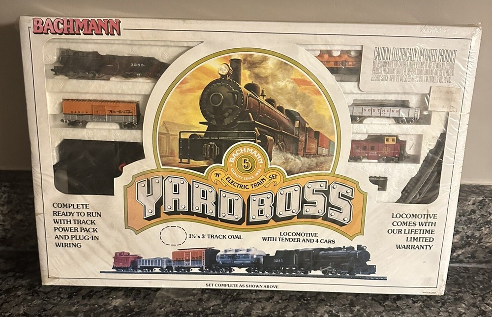 Bachmann 24262 N Scale Yard Boss Electric Train Set 0-6-0 - NIB